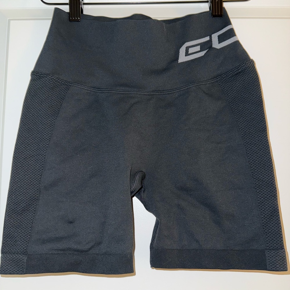ECHT women’s biker shorts